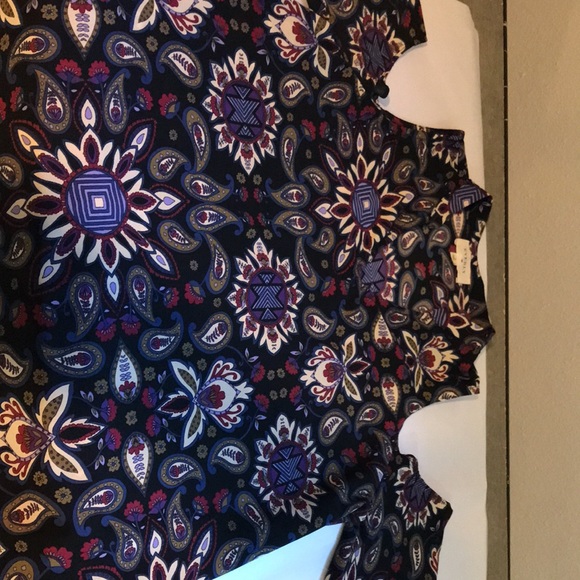 Everly open shoulder semi sheer blouse size small - Picture 14 of 14